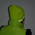 Шапка из акрила